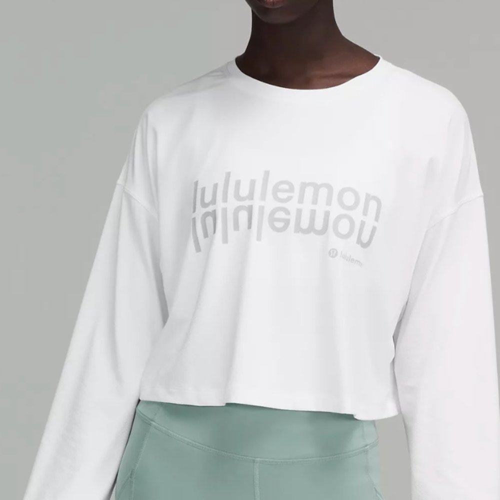 COPY - Lululemon nwt muscle love long sleeve motif graphic Sz 8 white